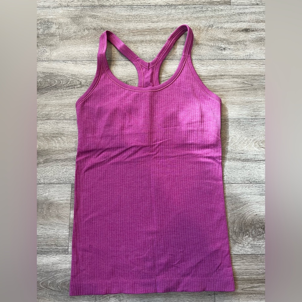 Lululemon ebb go street tank
